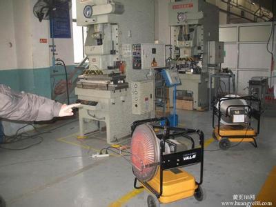 工業(yè)冷氣機(jī)生產(chǎn)廠家是不是和商品選擇相關(guān)以及一些比較